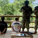 Operativo deja dos capturados con armas artesanales en Mompiche, Muisne