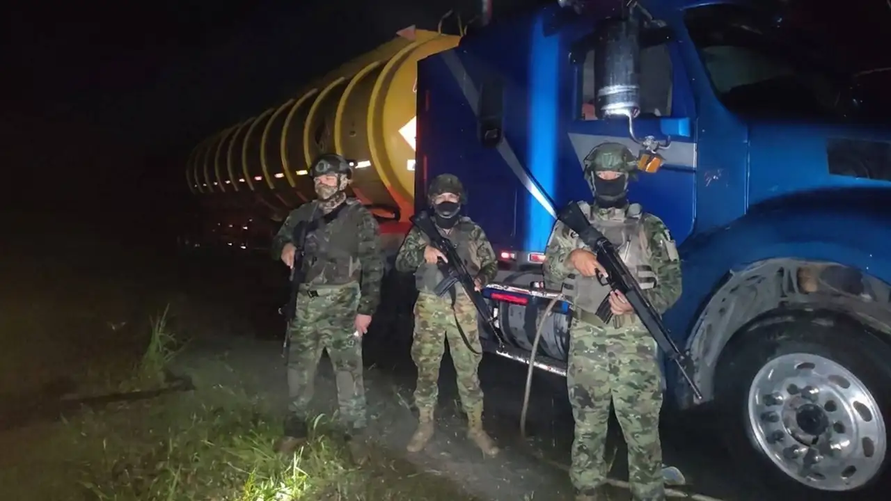 Operativo militar neutraliza robo de combustible en infraestructura de Quinindé