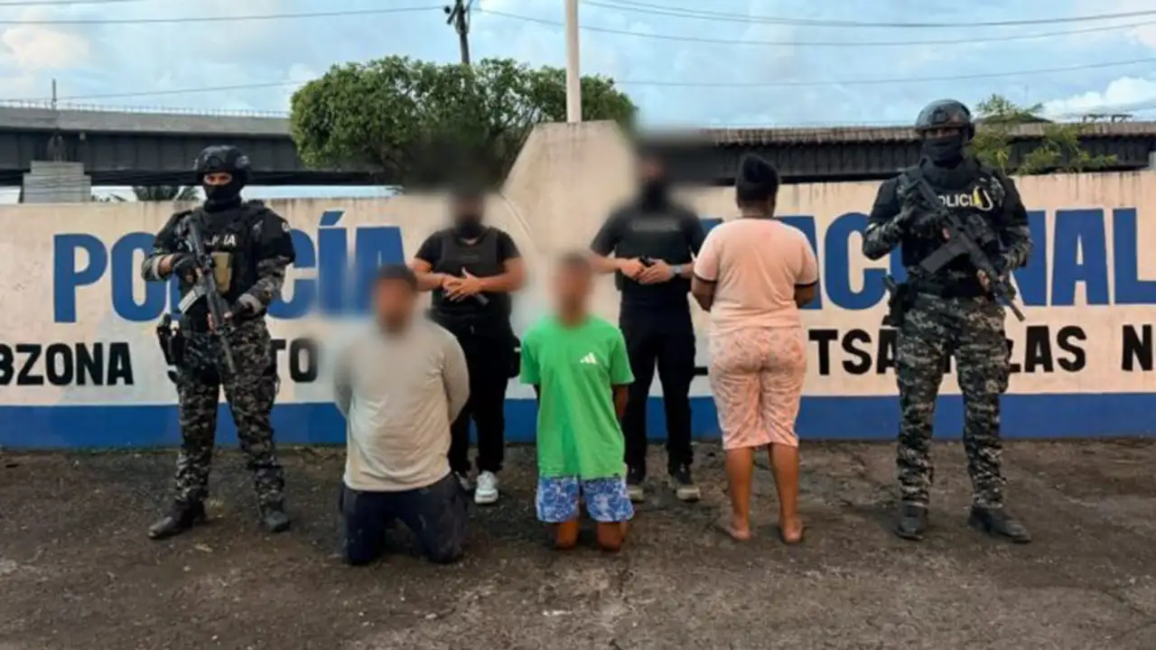 Operación Libertad 1168 detiene a tres extorsionadores en Quinindé